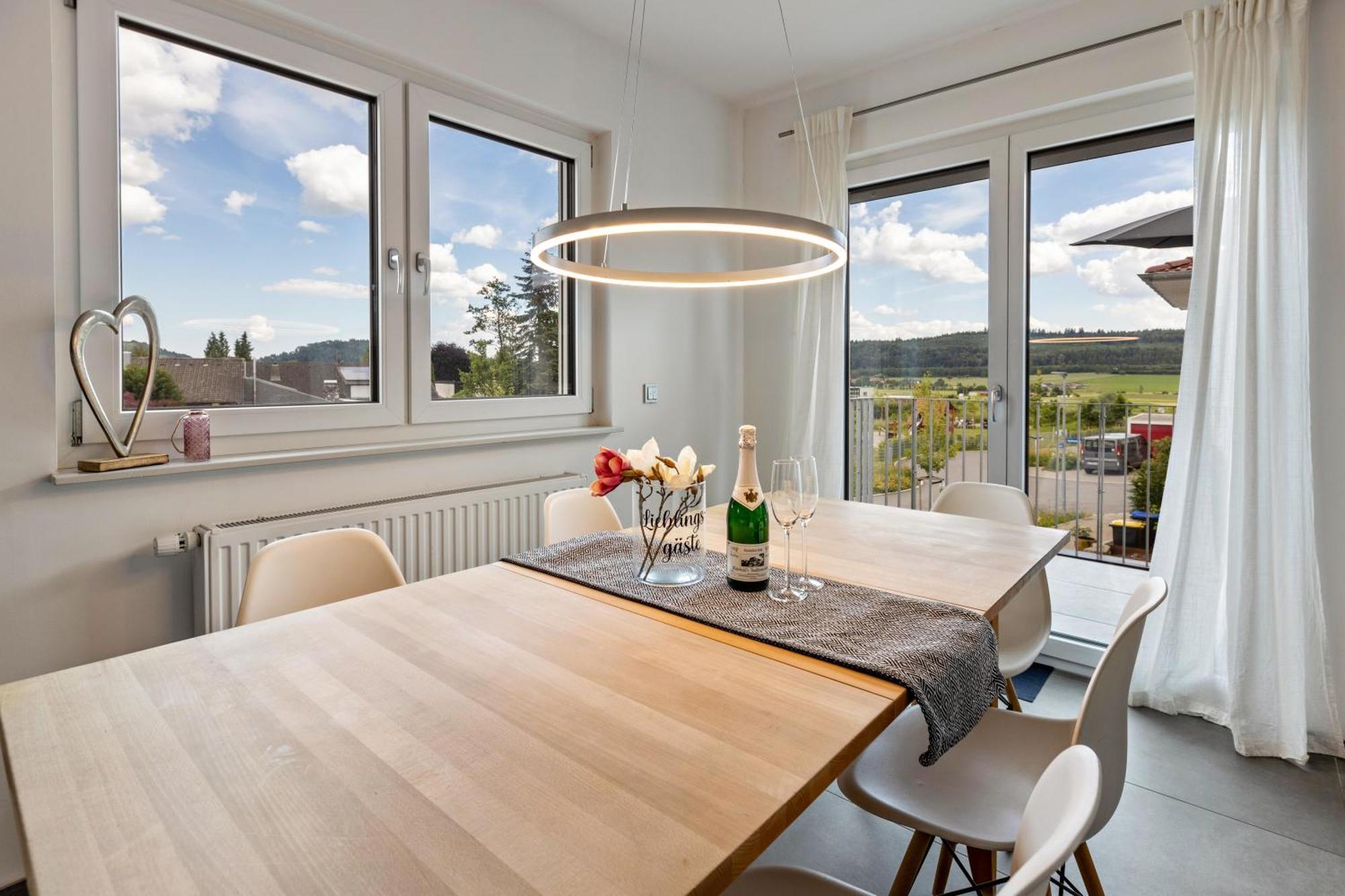Ferienwohnung Schmuckstück Hilzingen Exterior foto